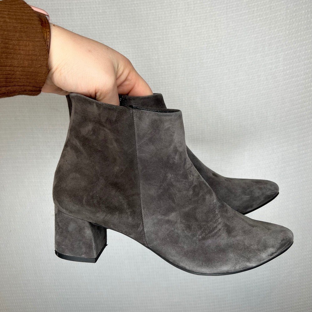 Paul Green Gray Bridget Suede Pointed Toe Block Heel Ankle Booties Women Size 5